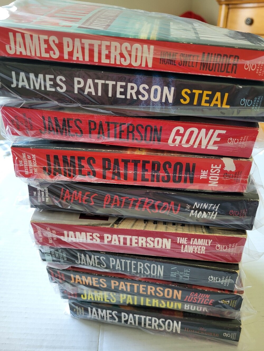 James Patterson Bundle. 10 Amazing See photos photographed each book